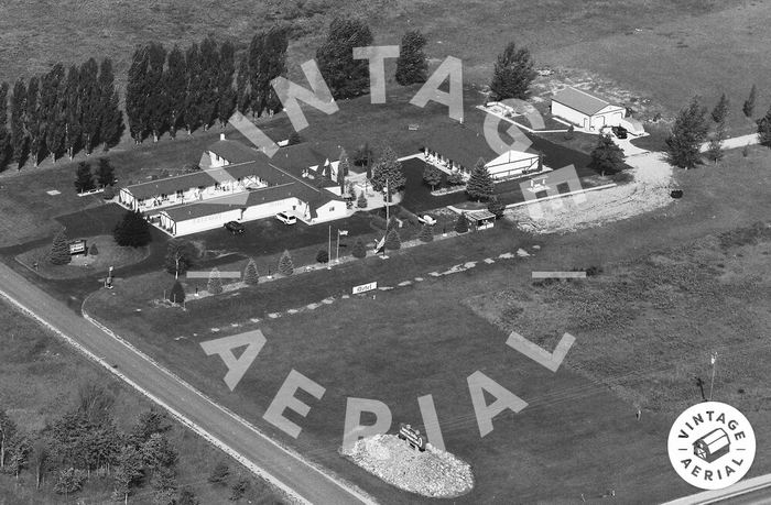 Atwood Inn Motel - 1998 Aerial